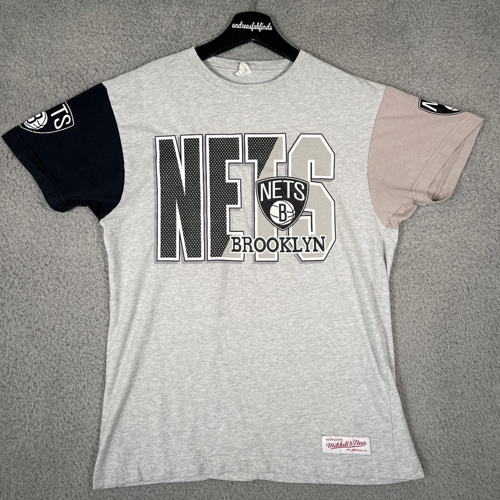 Brooklyn Nets Shirt Mens Small Gray Short Sleeve Mitchell & Ness NBA Basketball
